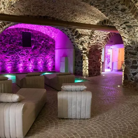 ホテル Eliceto & Buccino