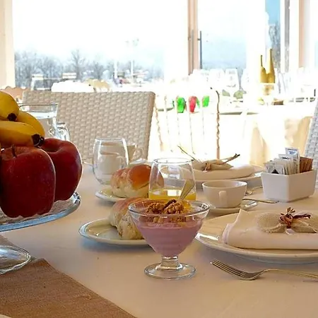 Hotel Eliceto & 4*