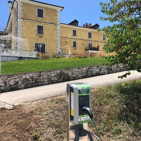 ホテル Eliceto & Buccino